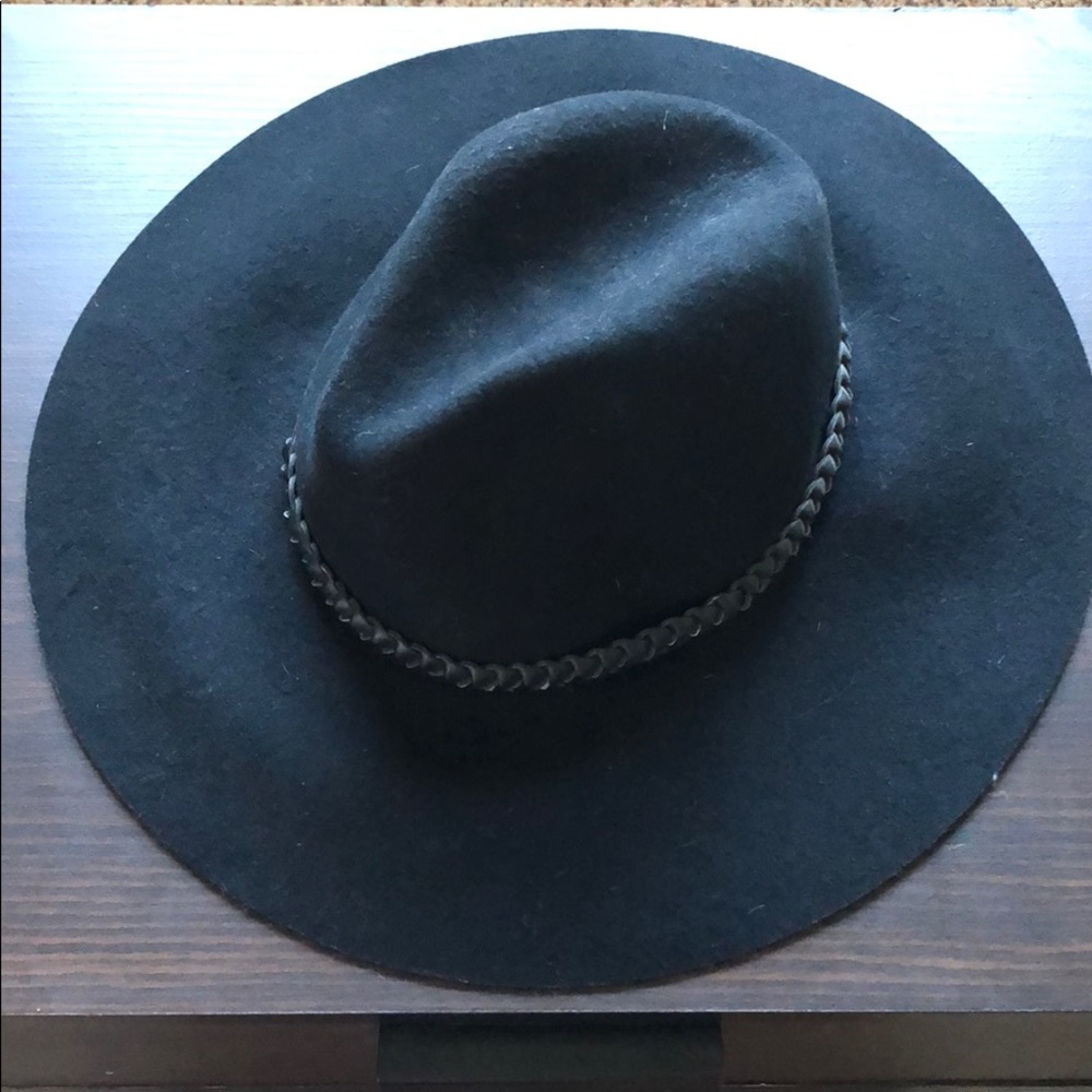 Black Floppy Hat
